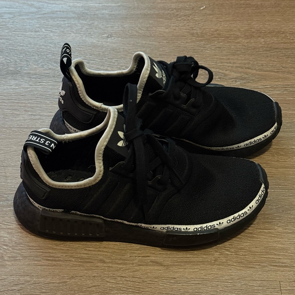 Adidas NMD R1 - Picture 3 of 5